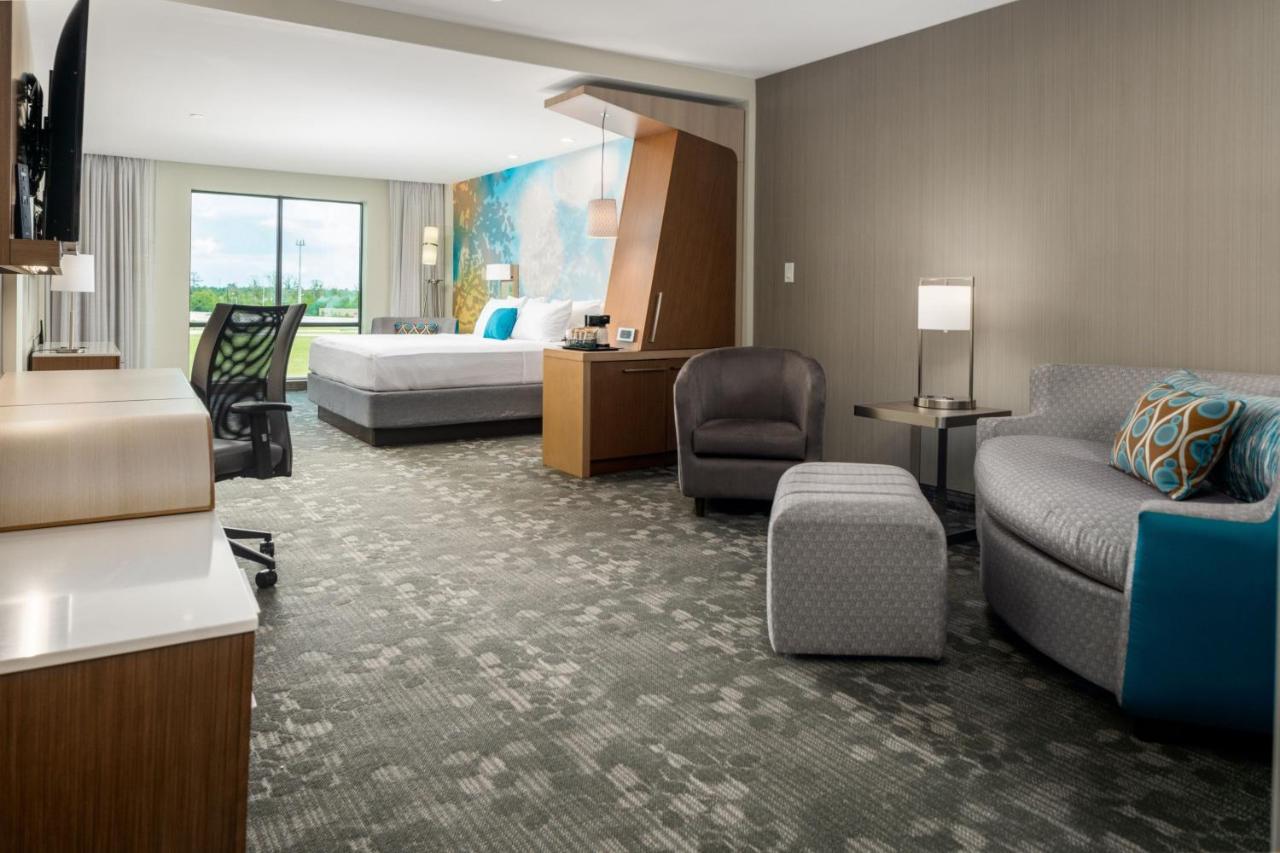 ホテル Courtyard By Marriott Houston Northeast エクステリア 写真