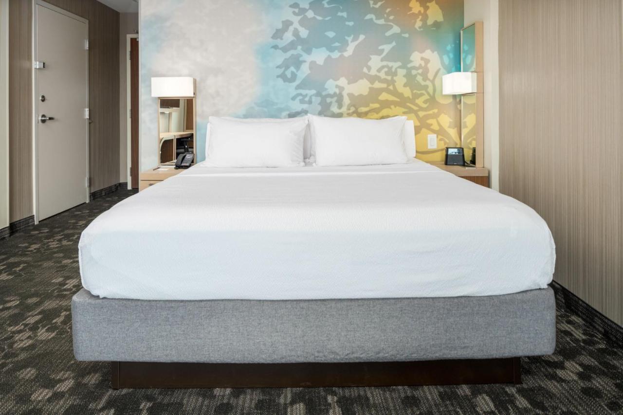 ホテル Courtyard By Marriott Houston Northeast エクステリア 写真