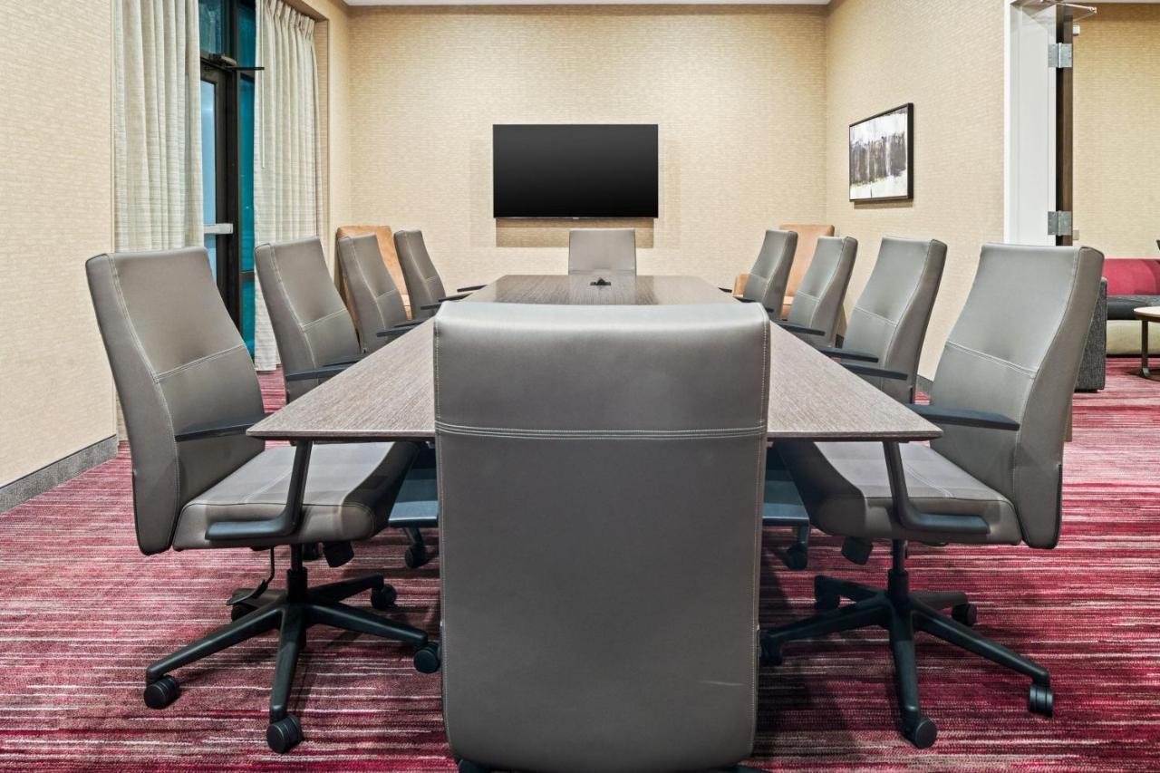 ホテル Courtyard By Marriott Houston Northeast エクステリア 写真