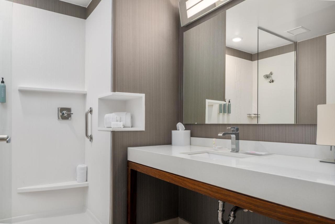 ホテル Courtyard By Marriott Houston Northeast Atascocita エクステリア 写真